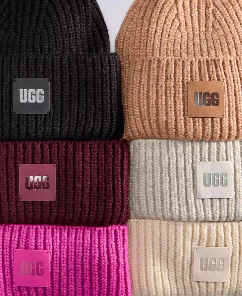 商品UGG|Women's Chunky Rib-Knit Logo-Patch Beanie,价格¥429,第5张图片详细描述