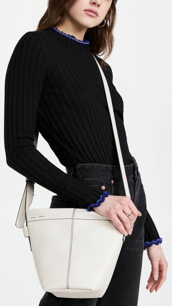 商品Proenza Schouler|Proenza Schouler White Label Barrow 皮迷你水桶包,价格¥1579,第2张图片详细描述