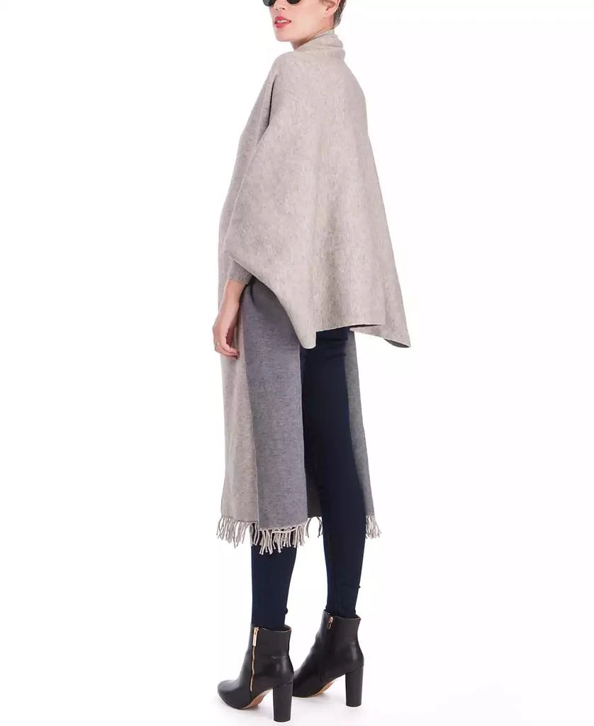 商品Seraphine|Two-Tone Luxury Maternity Nursing Shawl Wrap,价格¥517,第4张图片详细描述