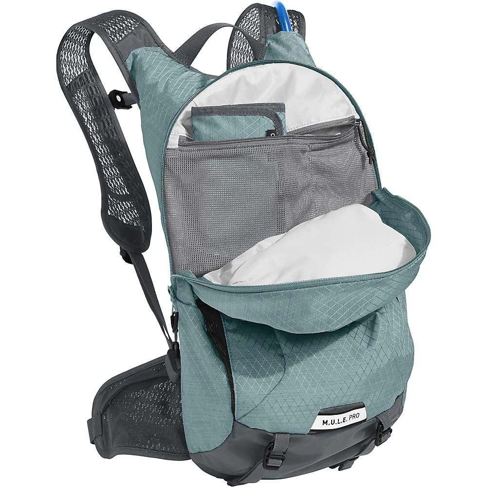 商品Camelbak|Camelbak Women's M.U.L.E. Pro 14 Backpack,价格¥1327,第2张图片详细描述