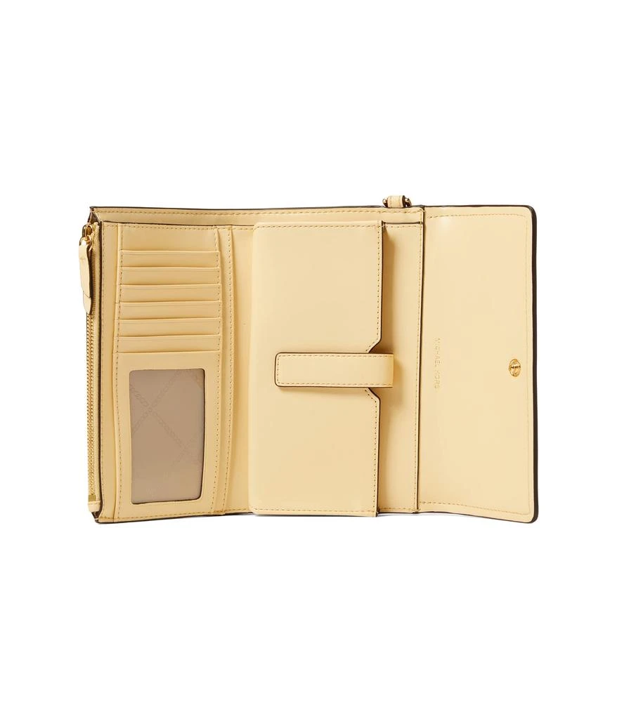 商品Michael Kors|Jet Set Charm Large Flap Phone Wristlet,价格¥704,第3张图片详细描述