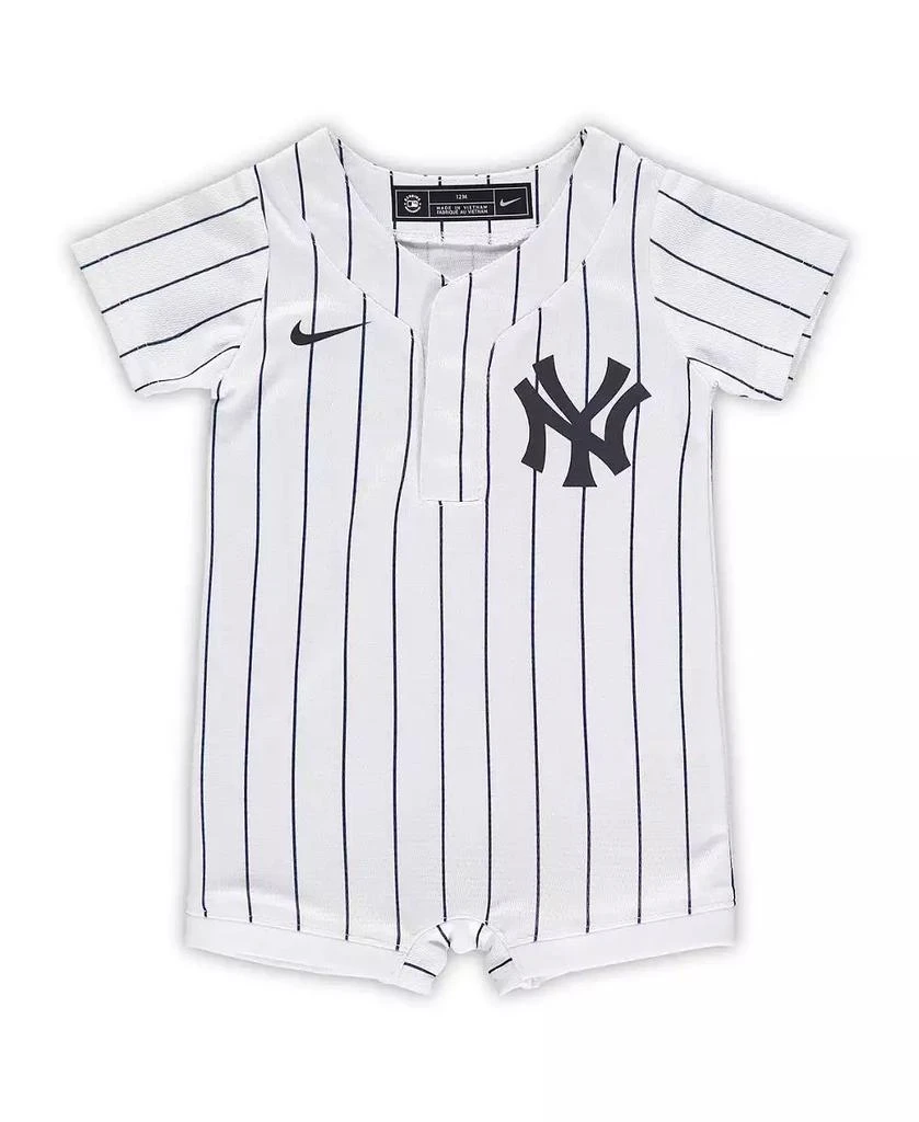 商品NIKE|Newborn and Infant Boys and Girls White New York Yankees Official Jersey Romper,价格¥299,第1张图片