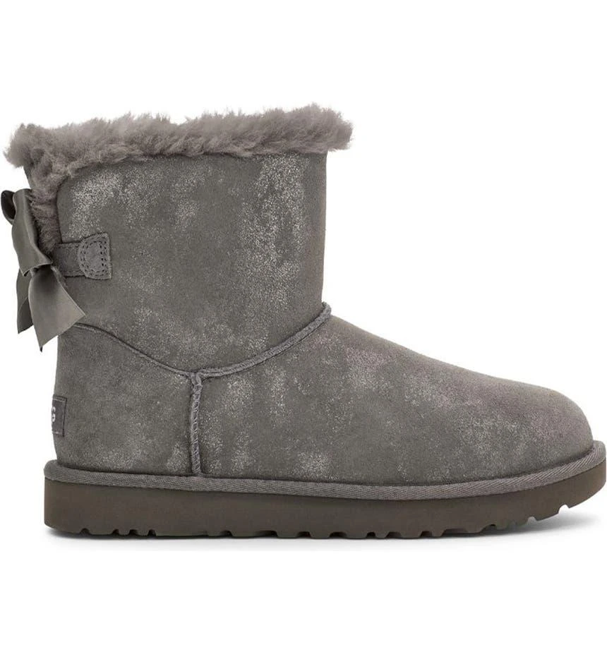 商品UGG|Mini Bailey Bow Glimmer Faux Fur Lined Boot,价格¥456,第3张图片详细描述