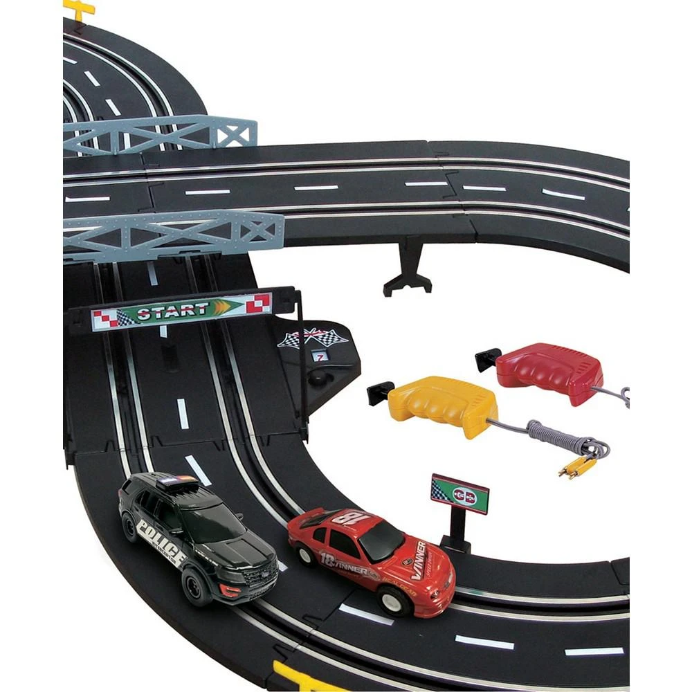 商品Group Sales|Battery Operated Police Chase Road Set,价格¥247,第2张图片详细描述