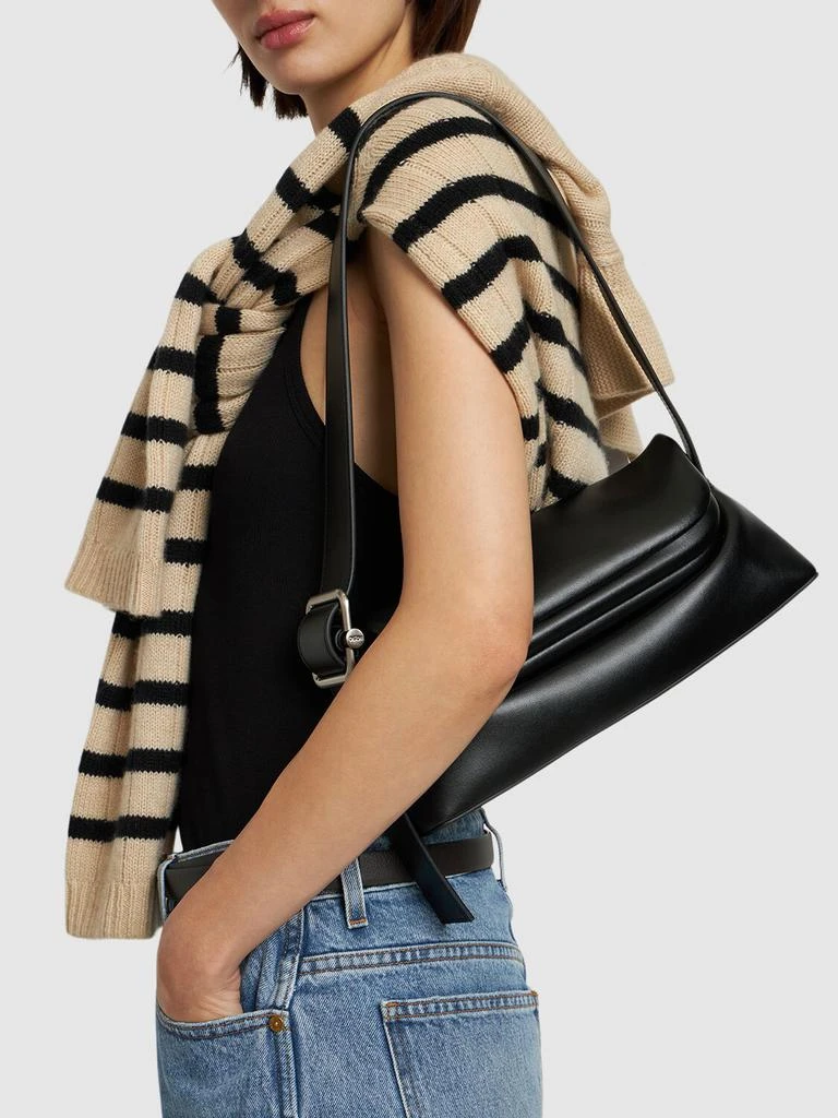 商品OSOI|Folder Brot Leather Shoulder Bag,价格¥2133,第1张图片详细描述