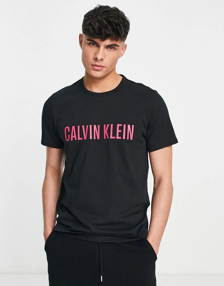 商品Calvin Klein|Calvin Klein intense power lounge t-shirt in black,价格¥182,第1张图片