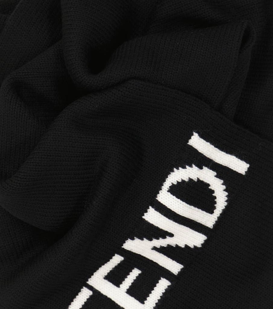 商品Fendi|Logo wool scarf,价格¥2609,第7张图片详细描述