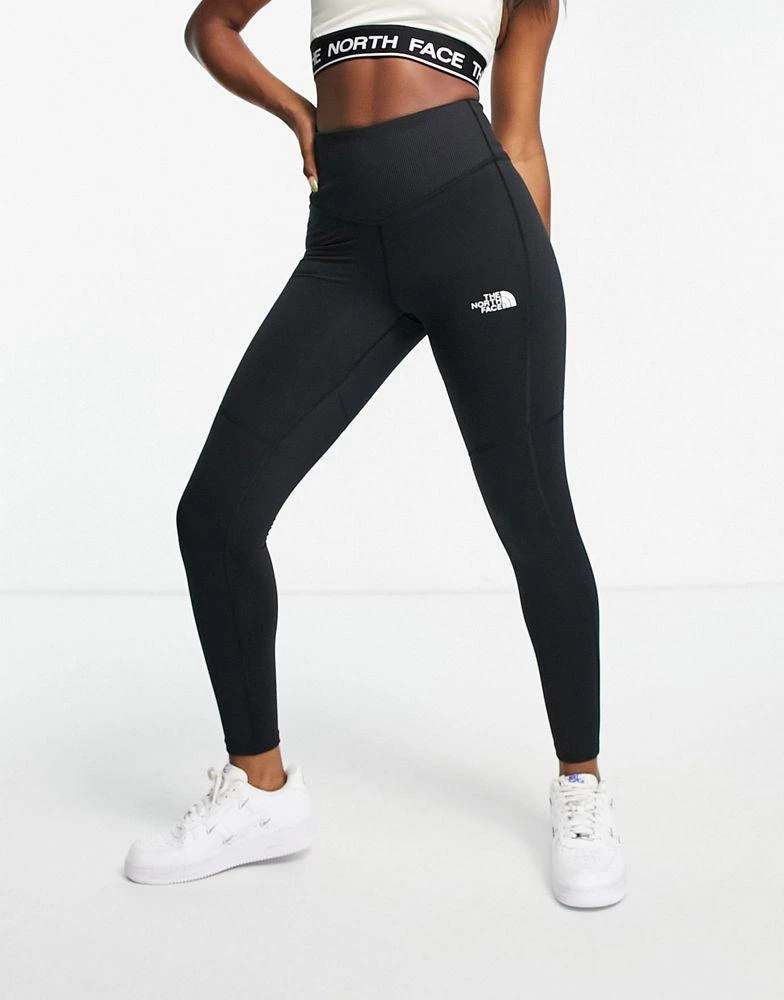 商品The North Face|The North Face Dune Sky 7/8 leggings in black,价格¥370,第3张图片详细描述