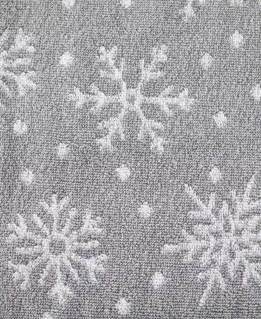 商品SKL Home|Scattered Snowflake Jacquard Cotton Bath Towel, 25" x 50",价格¥184,第2张图片详细描述