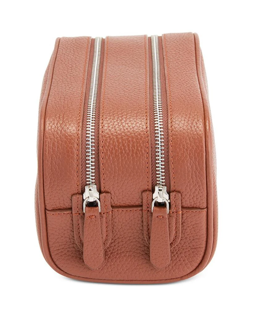 Leather Toiletry Bag 商品