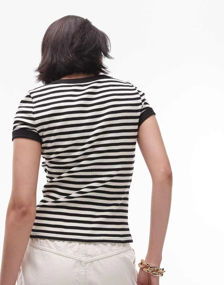 商品Topshop|Topshop stripe scoop neck tee in mono,价格¥68,第4张图片详细描述