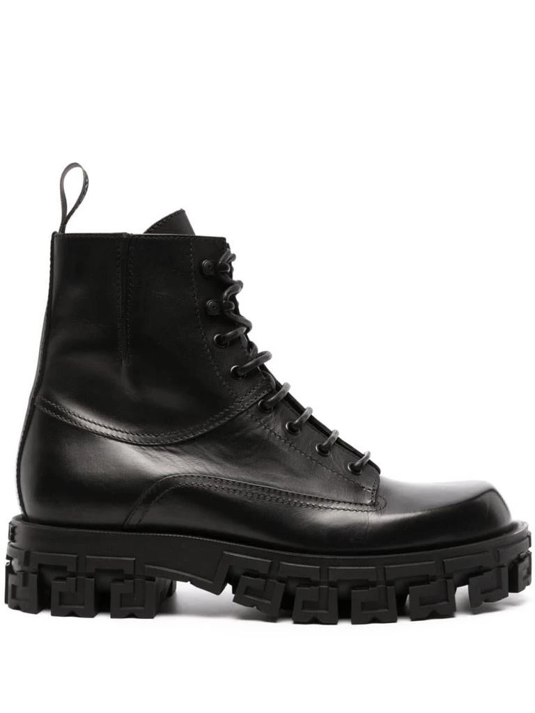 商品Versace|VERSACE Leather lace-up ankle boots,价格¥3892,第1张图片