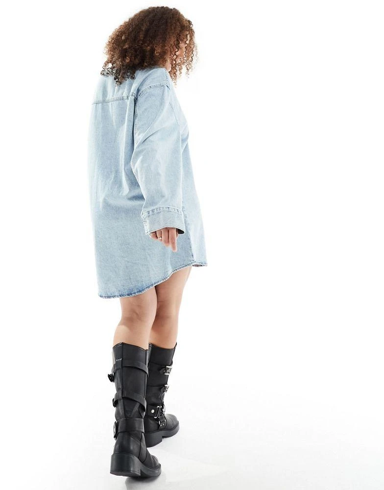 商品ASOS|ASOS DESIGN Curve denim mini shirt dress with front pockets in bleach wash,价格¥289,第2张图片详细描述