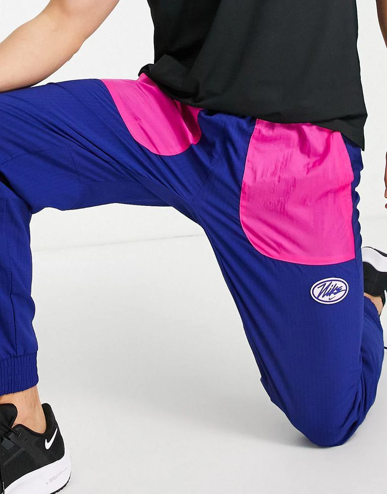 商品NIKE|Nike Training Sport Clash Di-Fit woven joggers in royal blue,价格¥249,第4张图片详细描述