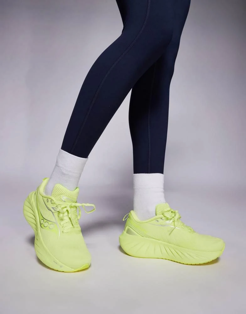 商品Saucony|Saucony Triumph 22 neutral cushioning trainers in sunny and citron,价格¥1778,第1张图片