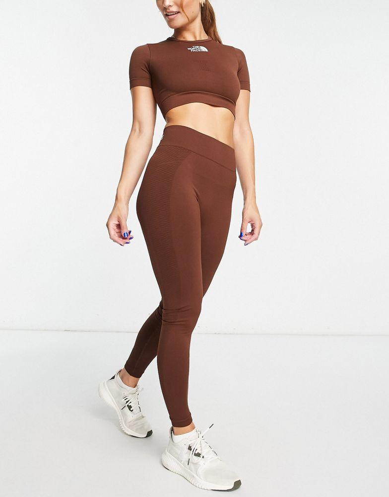 商品The North Face|The North Face Training seamless performance cropped t-shirt in brown Exclusive at ASOS,价格¥357,第6张图片详细描述