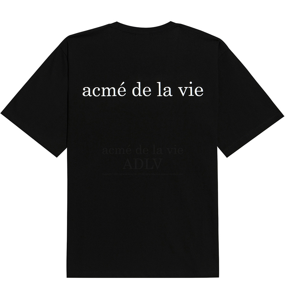 【享贝家】acme de la vie 甜甜圈男孩图案短袖T恤 男女同款 黑色 ADLV-21SS-SSBKBF-DN1商品第2张图片规格展示