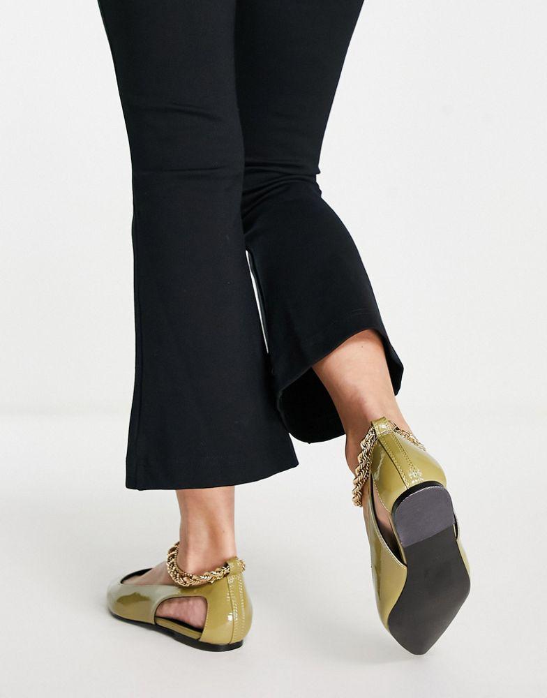 ASOS DESIGN Lookout ballet flats with ankle chain in green patent商品第2张图片规格展示