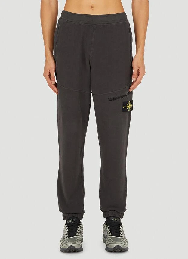 商品Stone Island|Compass Patch Track Pants in Grey,价格¥3129,第1张图片