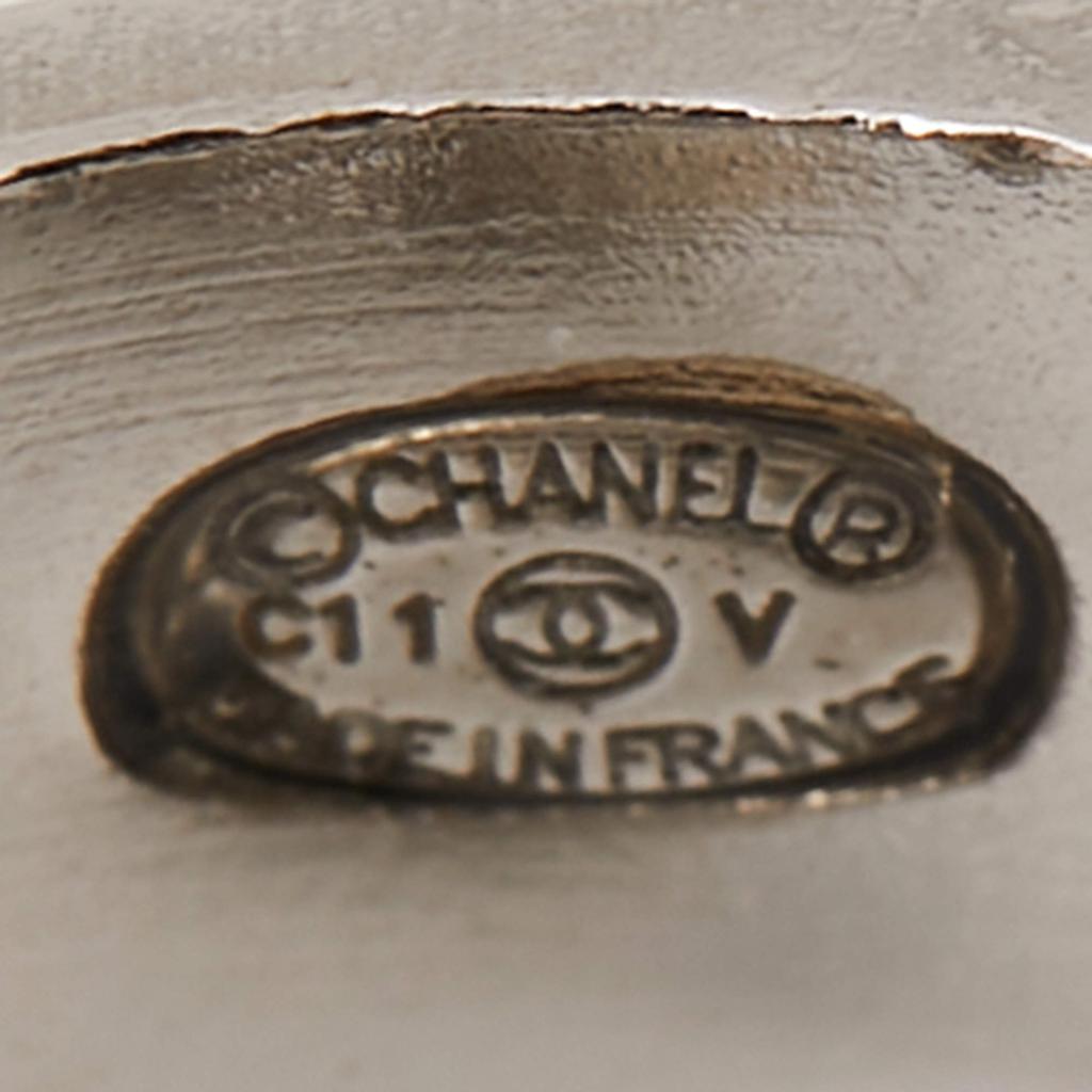 商品[二手商品] Chanel|Chanel Silver Tone Crystal CC Cocktail Ring Size EU 54,价格¥4093,第7张图片详细描述