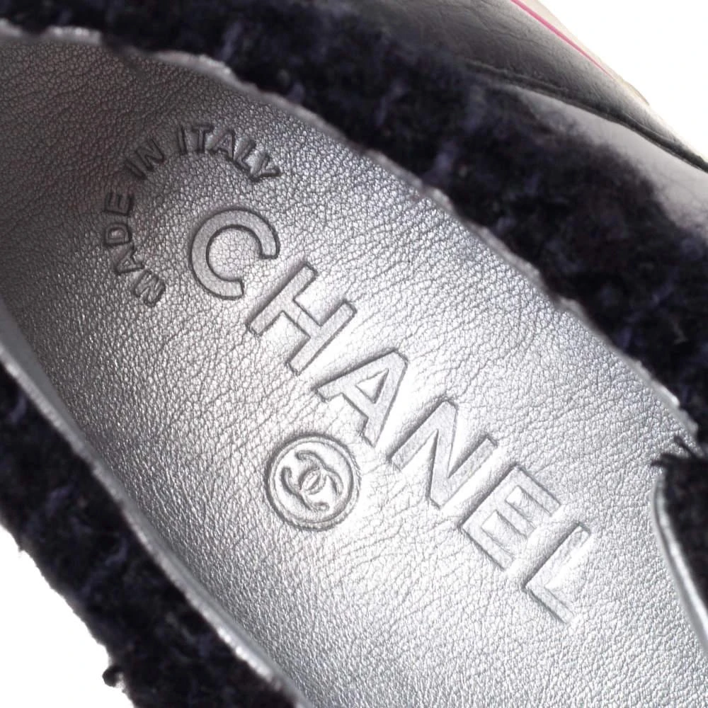 Chanel Black/Pink Tweed And PVC  CC Low Top  Sneakers Size 39 商品
