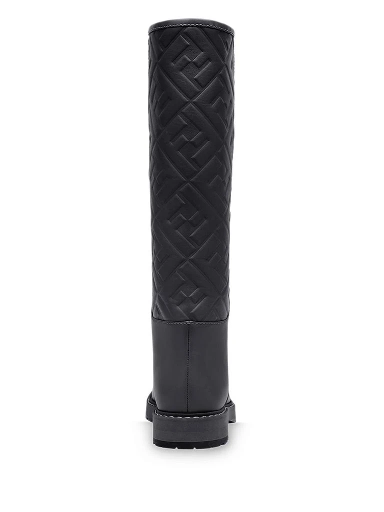 商品Fendi|Black Logo Embossed Boot,价格¥9975,第3张图片详细描述
