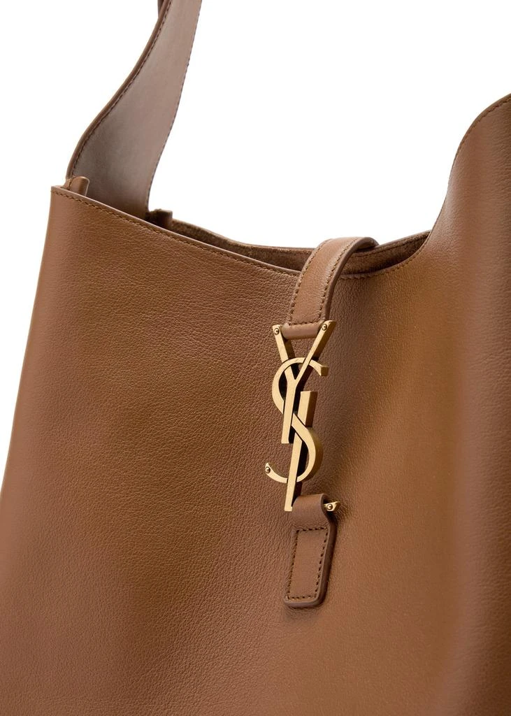 商品Yves Saint Laurent|Le 5 à 7 large leather hobo bag,价格¥25070,第3张图片详细描述