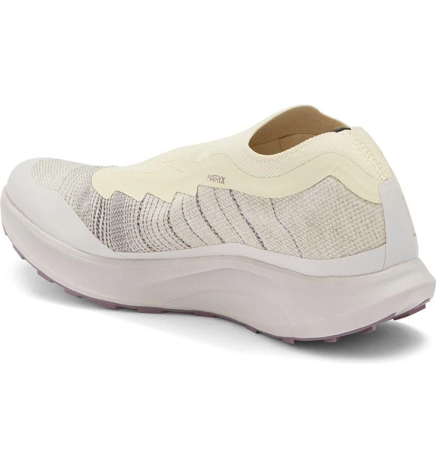 商品Salomon|Gender Inclusive Pulsar Advanced Slip-On Sneaker,价格¥503,第2张图片详细描述