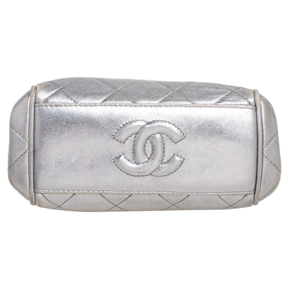 Chanel Silver Quilted Leather Vintage Clutch Bag 商品