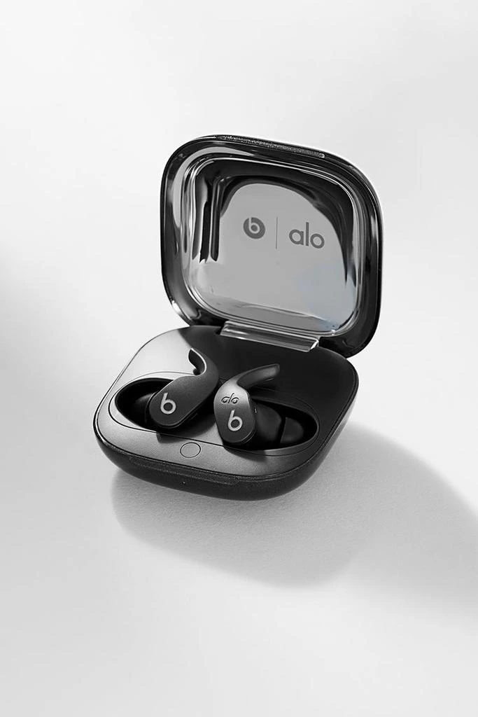 商品Alo|Alo X Beats Fit Pro - Reflective Black,价格¥1529,第1张图片