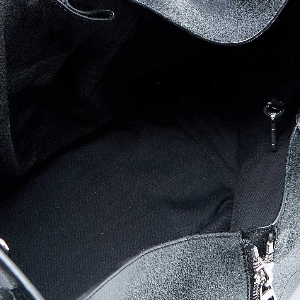 Loewe Black Leather Small Hammock Shoulder Bag商品第7张图片规格展示