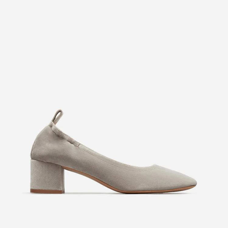 商品Everlane|The Day Heel 丝绒粗跟鞋,价格¥803,第1张图片