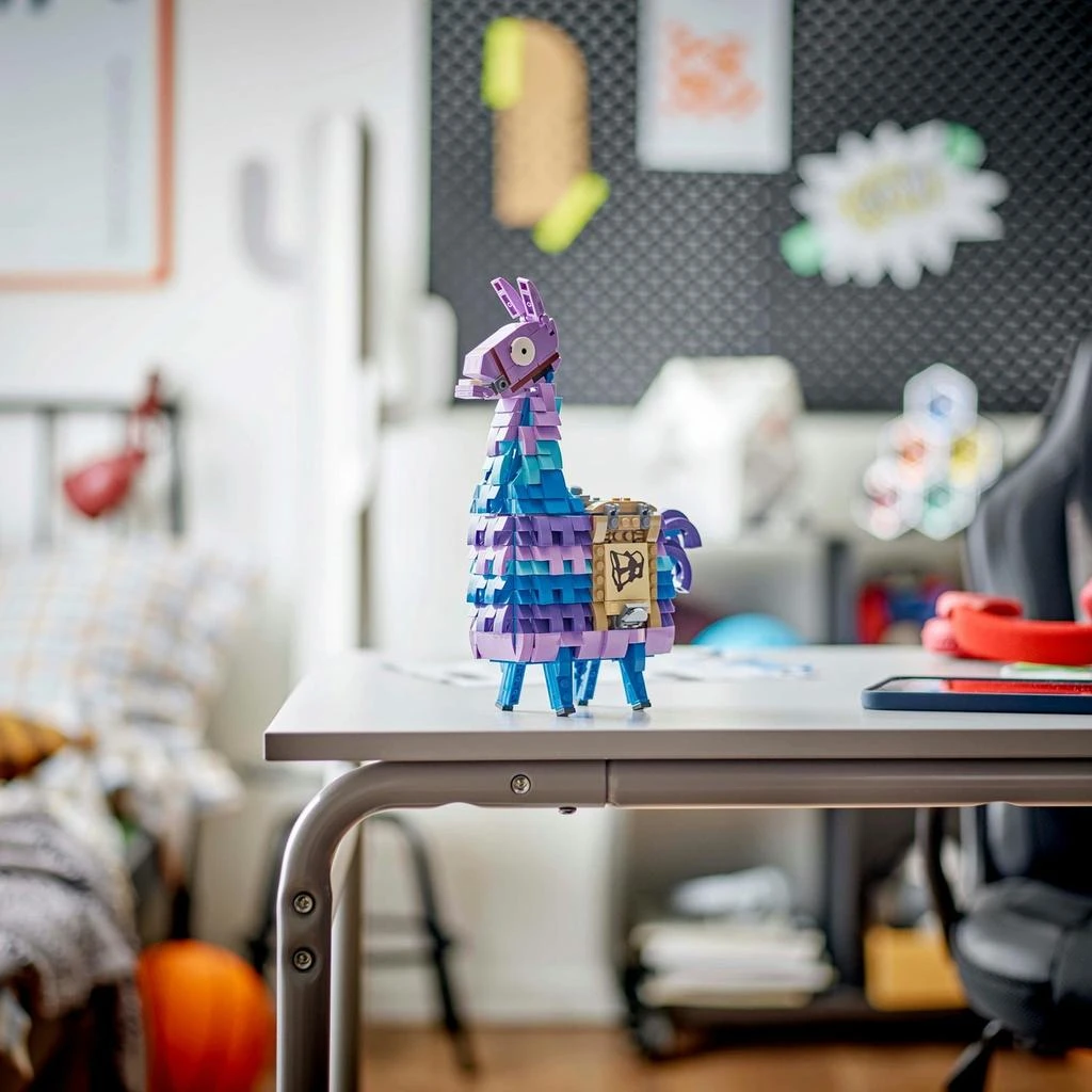 商品LEGO Fortnite Supply Llama Video Game Character Toy 77071,价格¥431,第5张图片详细描述