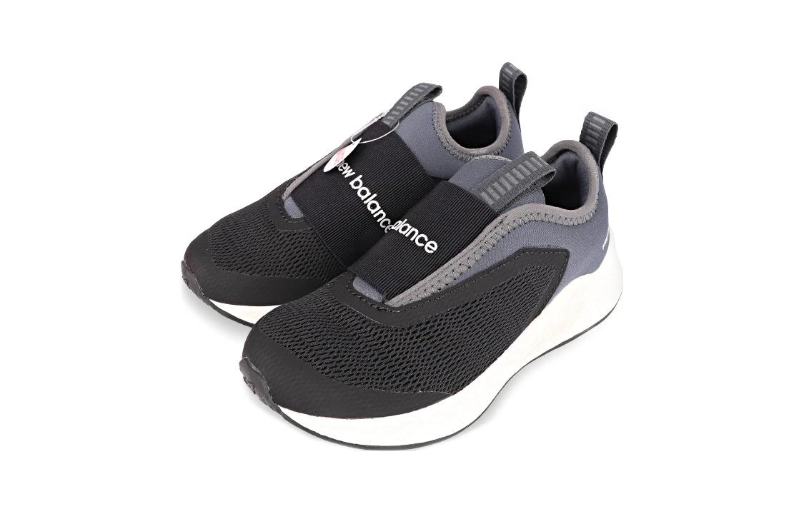 商品[国内直发] New Balance|[预售3天]舒适运动休闲鞋 黑灰白 中小童,价格¥390,第4张图片详细描述