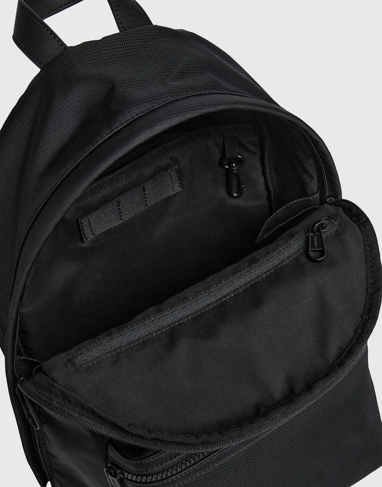 商品Calvin Klein|Calvin Klein Round Backpack in black,价格¥976,第3张图片详细描述
