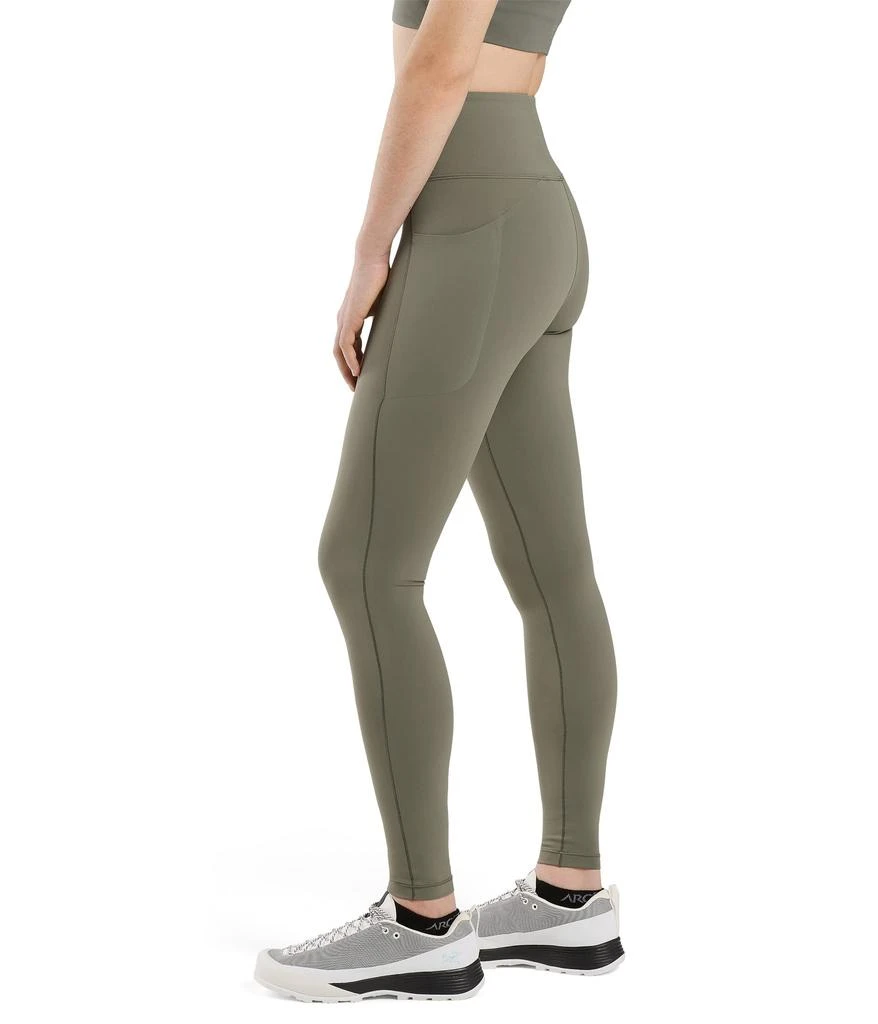 商品Arc'teryx|Essent High-Rise Leggings,价格¥689,第2张图片详细描述