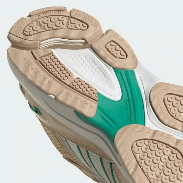 Spiritain 2000 Shoes 商品