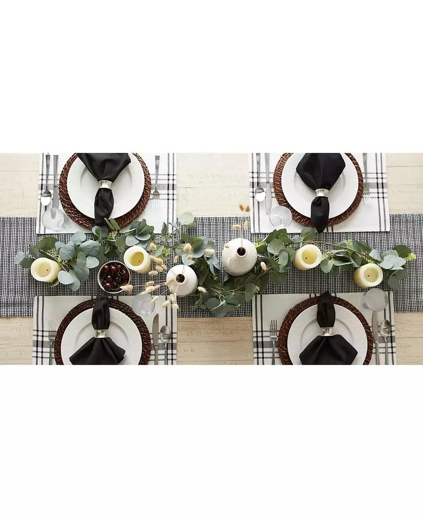 商品Design Imports|Farmhouse Gingham Table Runner,价格¥115,第2张图片详细描述