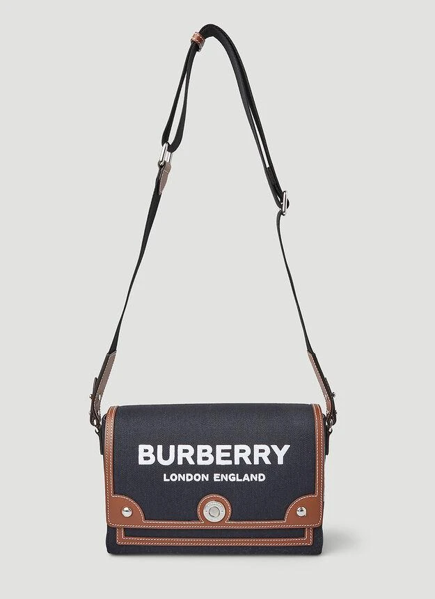 商品Burberry|Logo Print Messenger Shoulder Bag in Black,价格¥9592,第1张图片