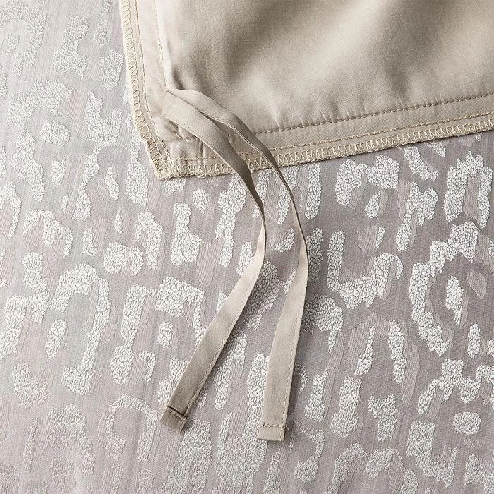 商品Hudson|Animale Stripe Duvet Cover, King - Exclusive,价格¥539,第4张图片详细描述