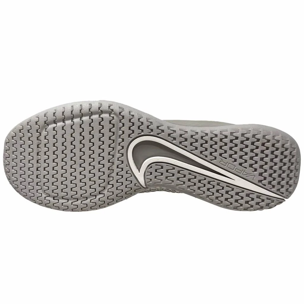 商品NIKE|Nike - Men's Zoom Vapor 11 Tennis Shoes,价格¥945,第3张图片详细描述