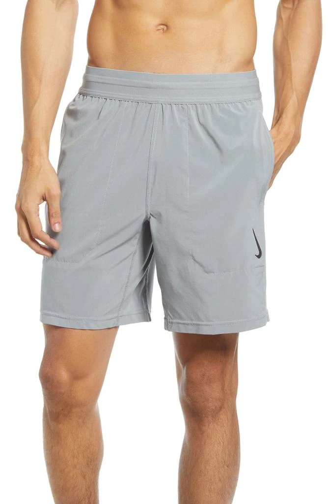 商品NIKE|Dri-FIT Flex Pocket Yoga Shorts,价格¥204,第1张图片