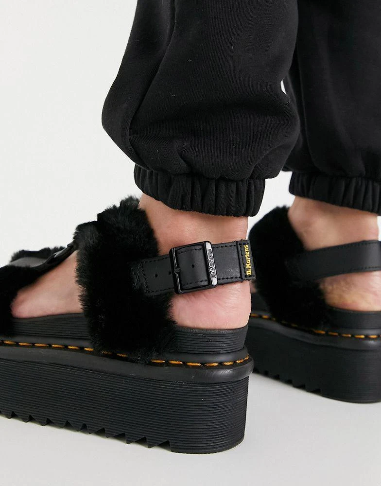 商品Dr. Martens|Dr Martens Francis Fluffy sandals in black,价格¥632,第3张图片详细描述