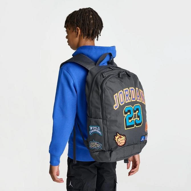 商品Jordan|Kids' Jordan Patch Backpack,价格¥335,第2张图片详细描述