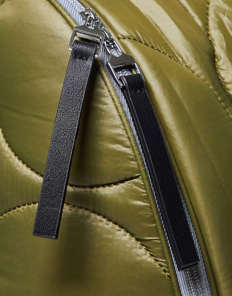Topshop Nina puffer backpacks in green商品第4张图片规格展示