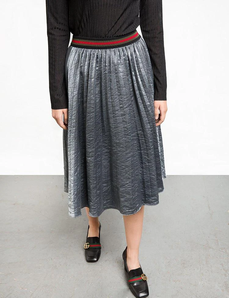 商品Pixie Market|Grey Metallic Pleated Midi Skirt,价格¥228,第3张图片详细描述
