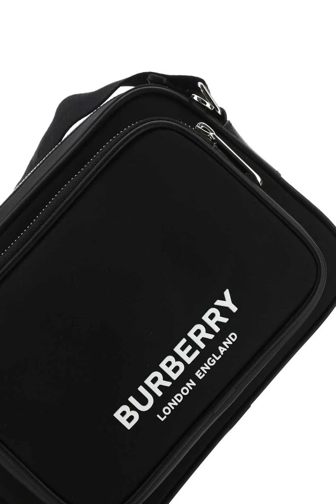 商品Burberry|Burberry Logo Printed Zip-Up Crossbody Bag,价格¥4656,第4张图片详细描述