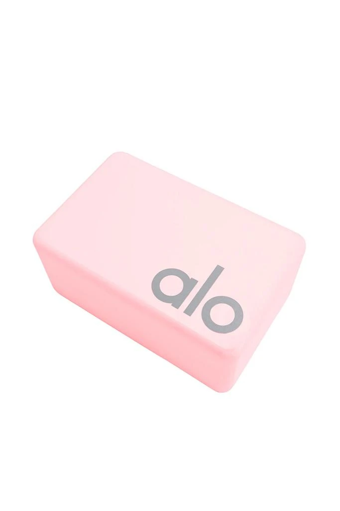 商品Alo|Uplifting Yoga Block - Powder Pink,价格¥250,第3张图片详细描述