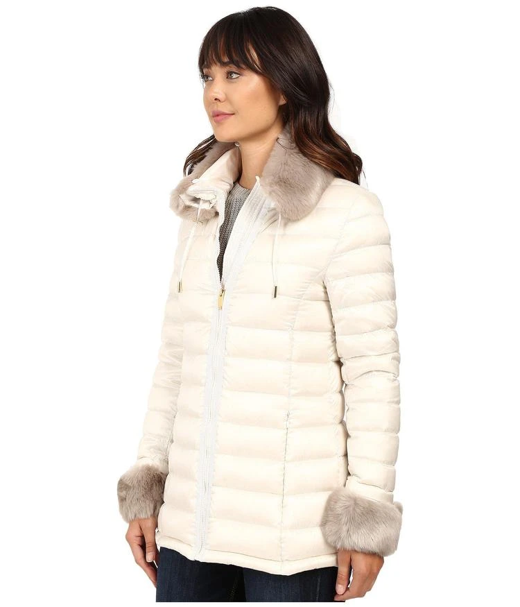商品Via Spiga|Short Puffer with Detachable Chic Faux Fur Collar,价格¥1250,第2张图片详细描述