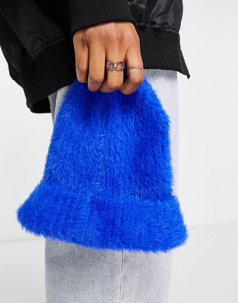 Topshop supersoft beanie in blue商品第4张图片规格展示
